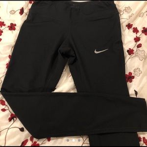 Nike leggings